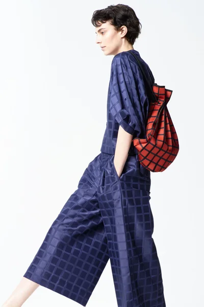Look 19